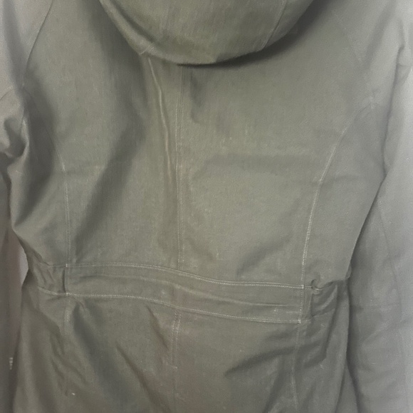 The North Face Women’s Winter Parka - Picture 5 of 16